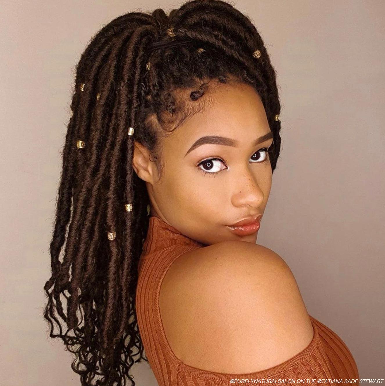 http://www.americasbeautyshow.com/cdn/shop/articles/faux-locs-vs-soft-locs-what-s-the-difference-america-s-beauty-show-r.jpg?v=1707154120